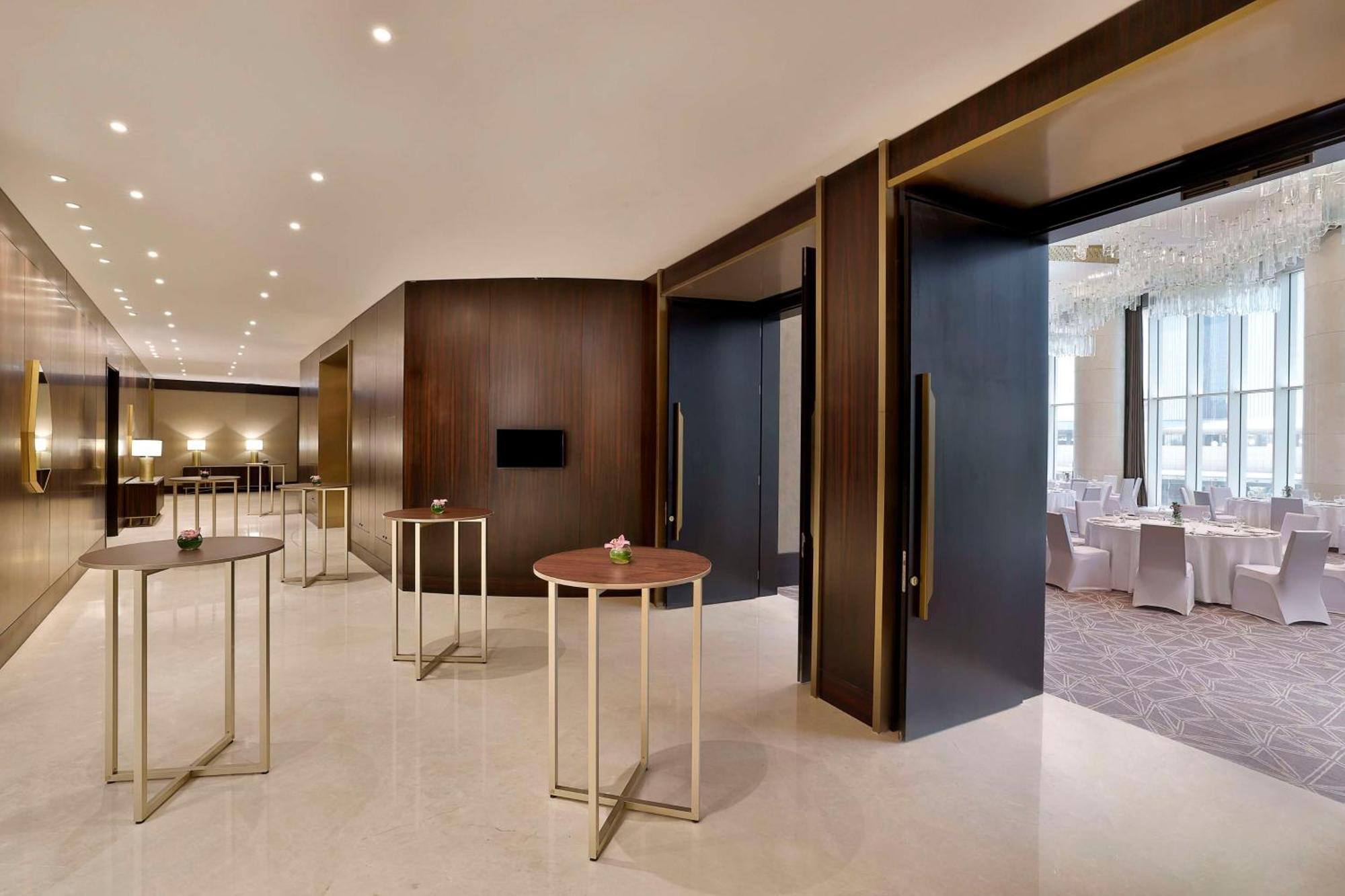 Hilton Riyadh Olaya Екстер'єр фото