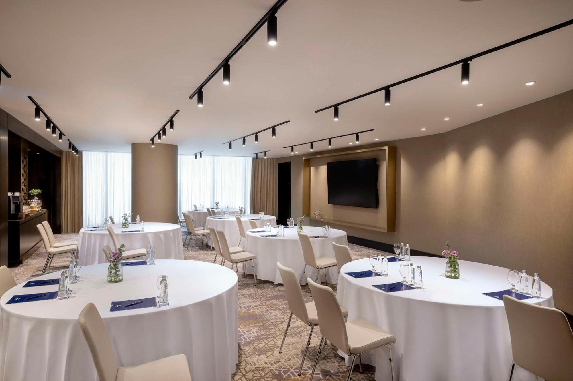 Hilton Riyadh Olaya Екстер'єр фото