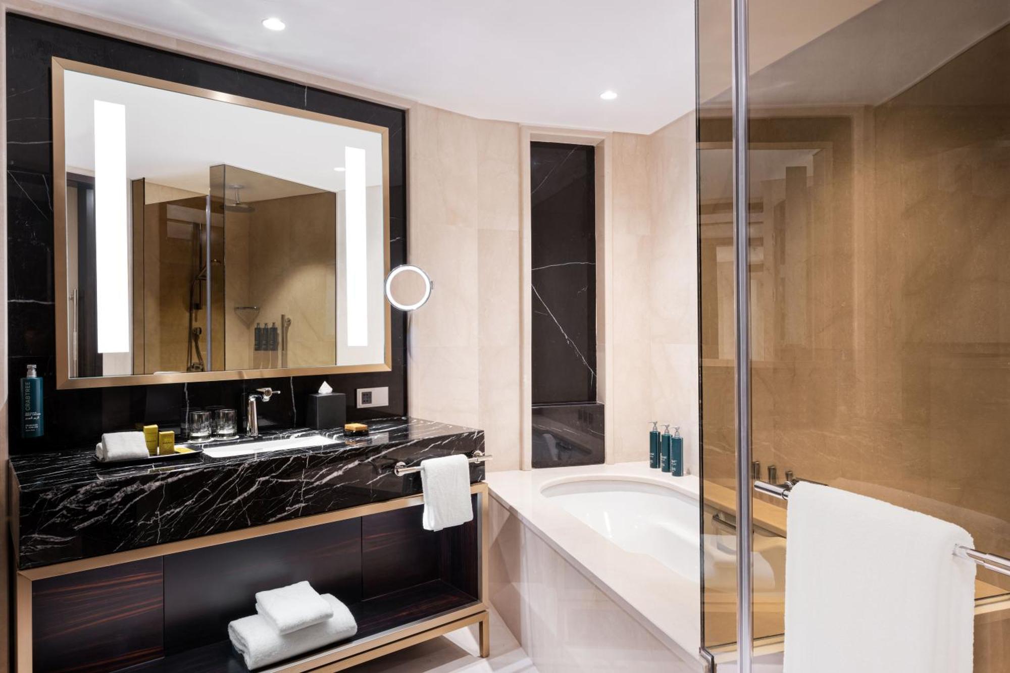 Hilton Riyadh Olaya Екстер'єр фото